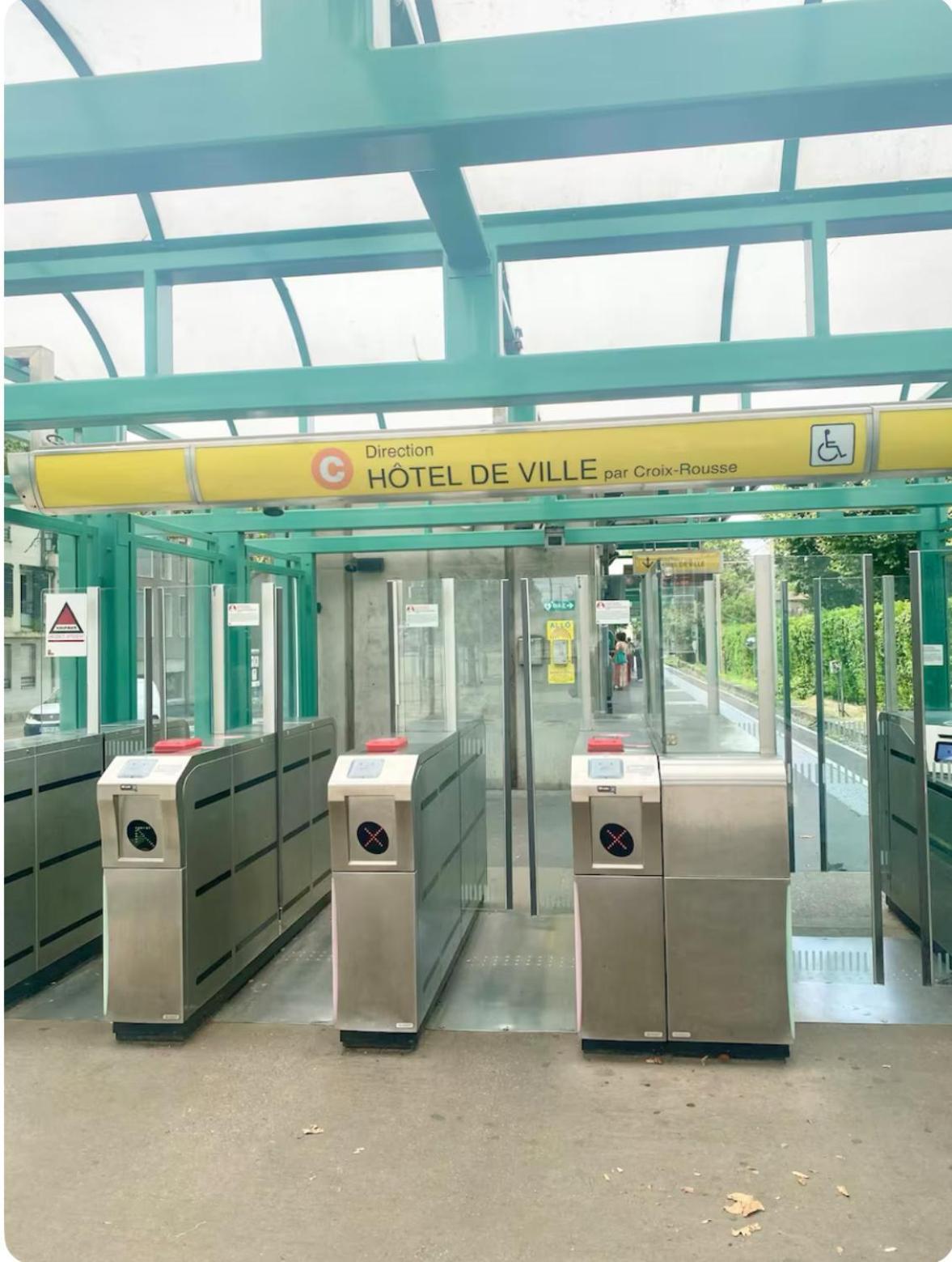 Art De Recevoir - L'Ecrin De Margnolles - Croix Rousse - Metro C-Cuire คัลลูร์ เอต์ คูร์เย ภายนอก รูปภาพ